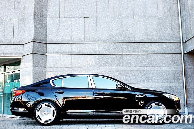 Kia K9 Special, 2013 6