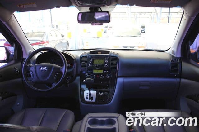 Kia Carnival R New Carnival лимузин GLX, 2011 11