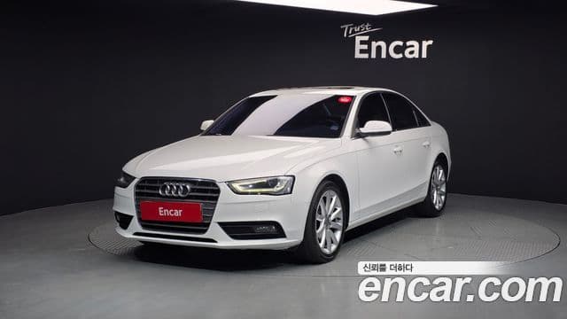 Audi New A4 B8, 2015 1
