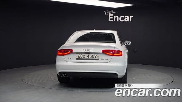 Audi New A4 B8, 2015 4