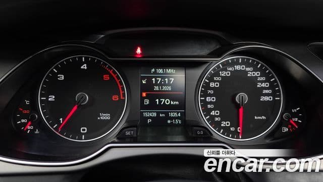 Audi New A4 B8, 2015 8