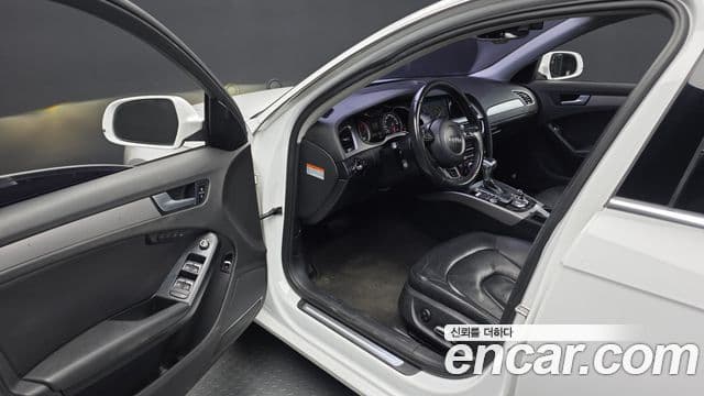 Audi New A4 B8, 2015 11