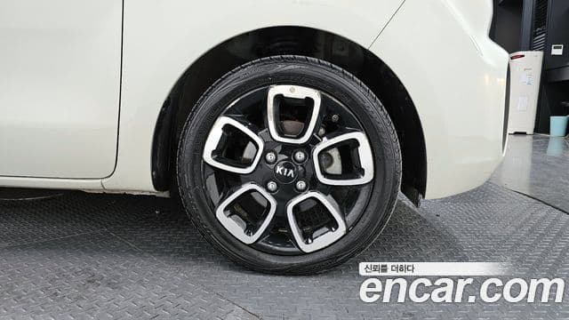 Kia The / новый New Ray Luxury, 2019 все фото