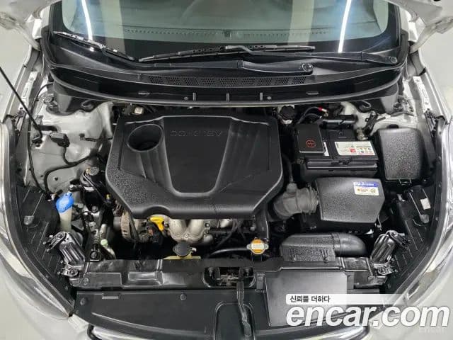 Hyundai Avante MD LPI M16 Deluxe, 2011 20