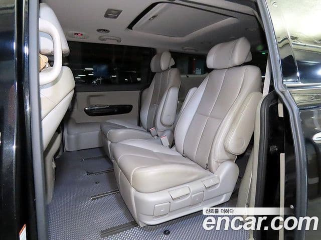Kia All New Carnival President, 2016 7