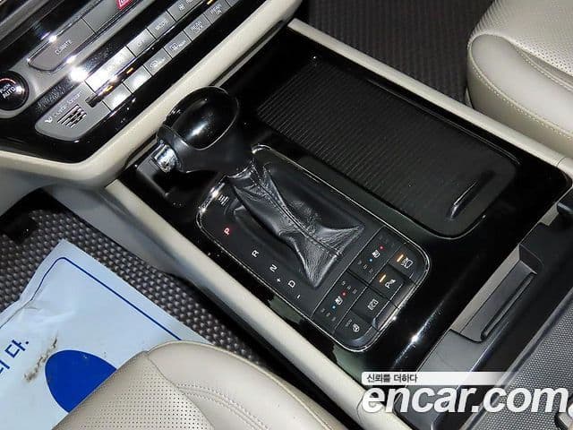 Kia All New Carnival President, 2016 12