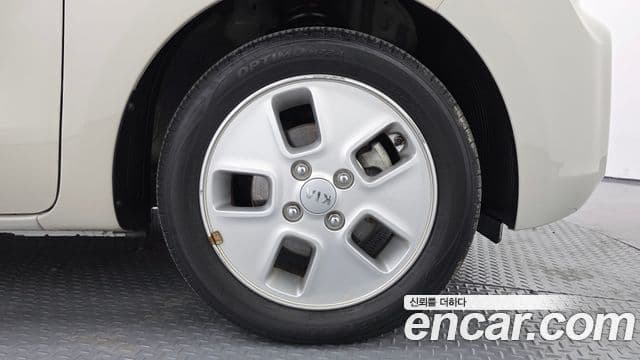 Kia The / новый New Ray Prestige, 2021 все фото