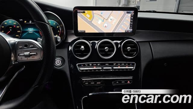 Mercedes-Benz C-класс W205 C200 купе, 2020 19