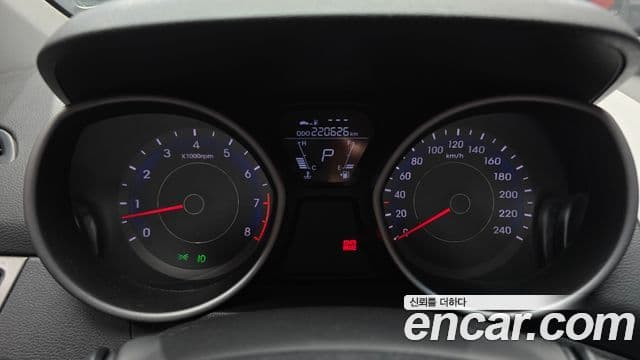 Hyundai Avante MD M16 GDI Smart, 2013 8