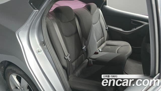 Hyundai Avante MD M16 GDI Smart, 2013 12