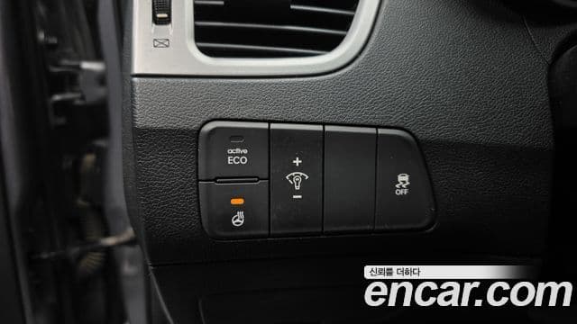 Hyundai Avante MD M16 GDI Smart, 2013 17