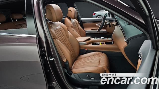 Genesis GV70, 2022 10