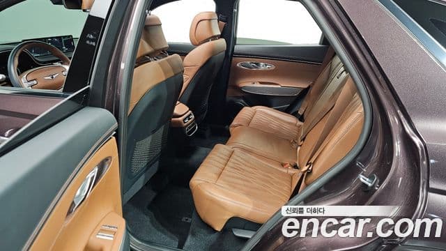 Genesis GV70, 2022 16