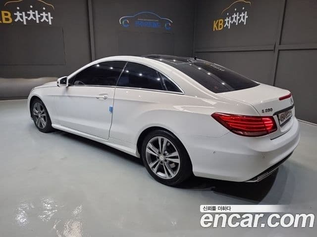 Mercedes-Benz E-класс W212 E200 купе, 2014 2