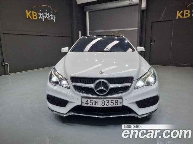 Mercedes-Benz E-класс W212 E200 купе, 2014 3