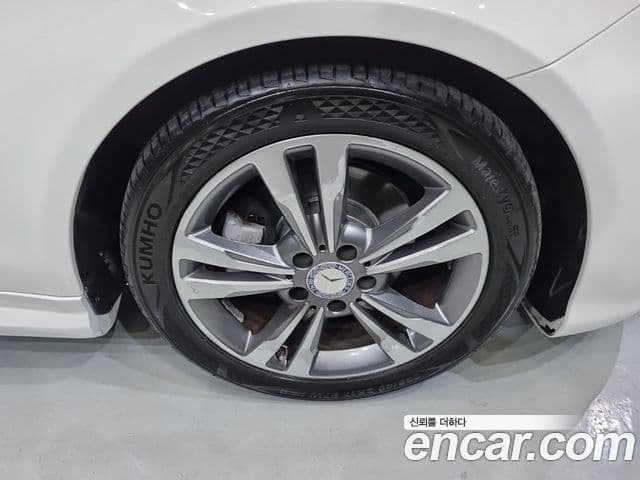 Mercedes-Benz E-класс W212 E200 купе, 2014 все фото