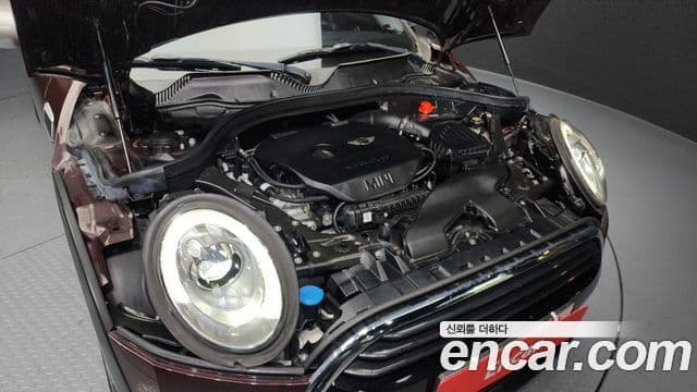 Mini Cooper 클럽맨 2세대, 2019 6