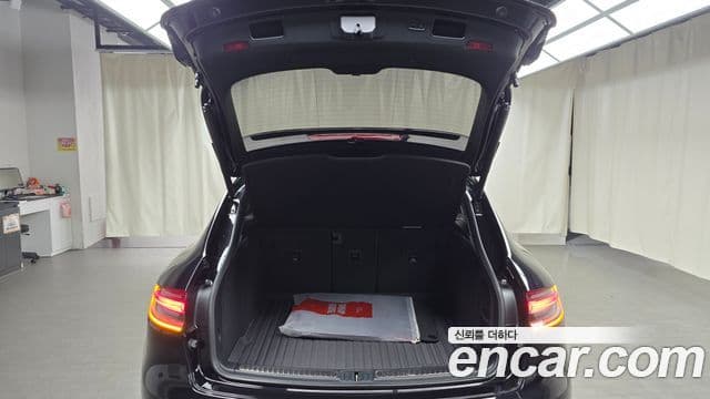 Porsche Macan 95B, 2023 20