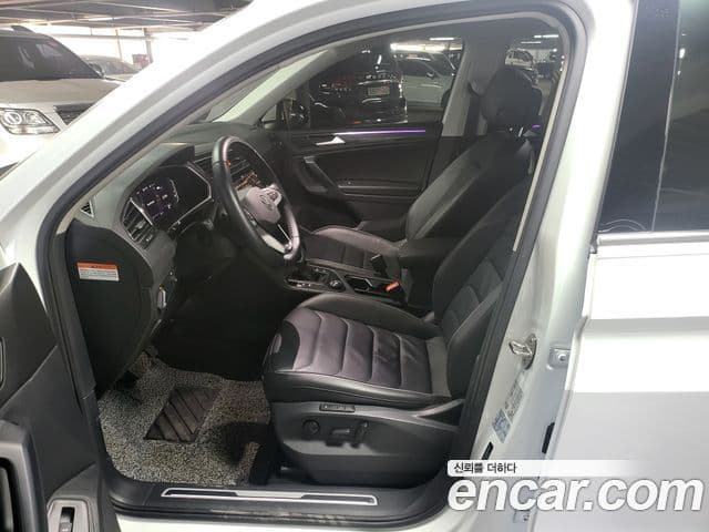 Volkswagen Tiguan 2세대 Prestige, 2023 11