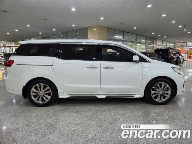 Kia All New Carnival VIP, 2017 все фото