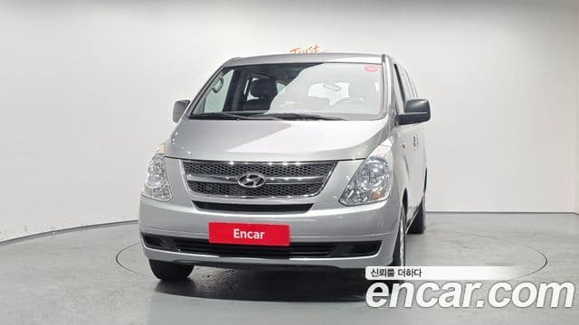 Hyundai Grand Starex CVX Deluxe, 2011 3