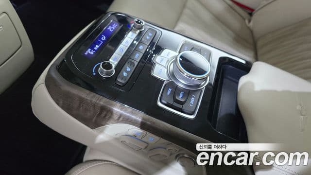 Genesis G90 Prestige, 2021 18