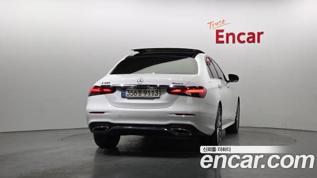 Mercedes-Benz E-класс W213 AMG Line, 2021 4