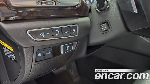 Genesis G90 Luxury, 2019 14