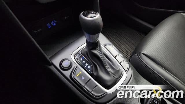 Hyundai Kona Modern, 2018 9