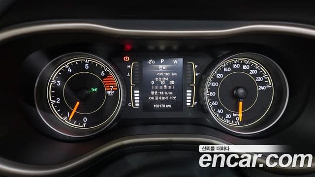 Jeep Cherokee(KL) 2.4 Longitude AWD, 2016 8