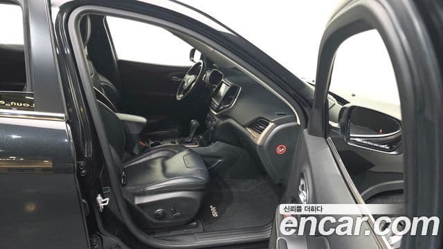 Jeep Cherokee(KL) 2.4 Longitude AWD, 2016 11