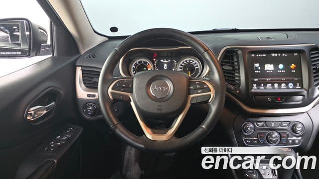 Jeep Cherokee(KL) 2.4 Longitude AWD, 2016 13