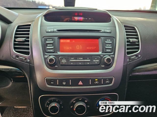 Kia New Sorento R LX, 2013 15