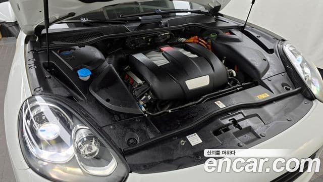 Porsche New Cayenne 958, 2016 6