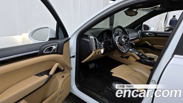 Porsche New Cayenne 958, 2016 10