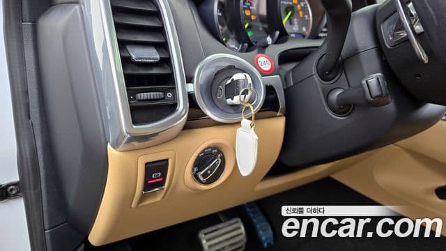 Porsche New Cayenne 958, 2016 16