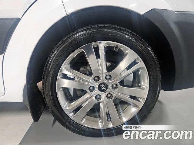 Hyundai 쏠라티 Luxury, 2023 9