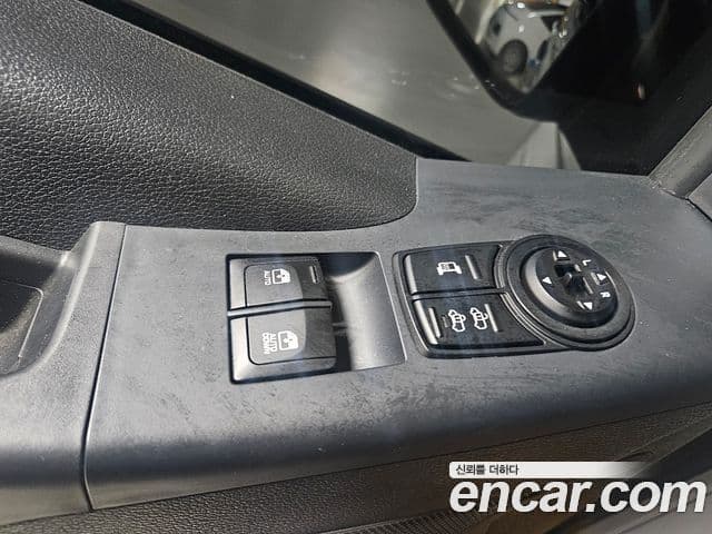 Hyundai 쏠라티 Luxury, 2023 16