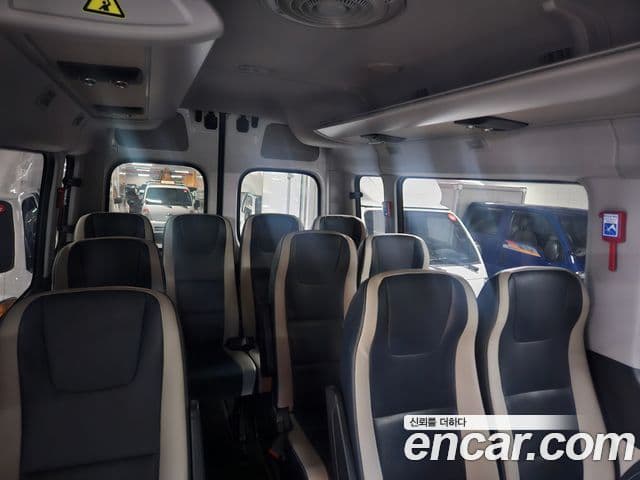 Hyundai 쏠라티 Luxury, 2023 19