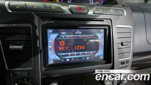 KG모빌리티(SsangYong) Korando 투리스모 4WD TX 9인승, 2016 16