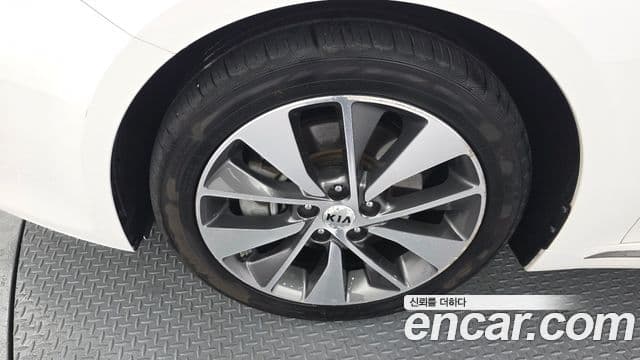 Kia K5 2세대 Noblesse Special, 2016 все фото