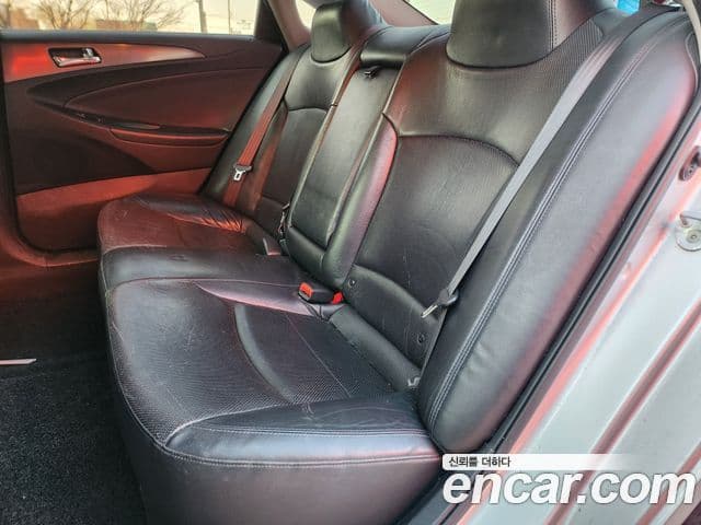 Hyundai Sonata гибрид Modern, 2014 12