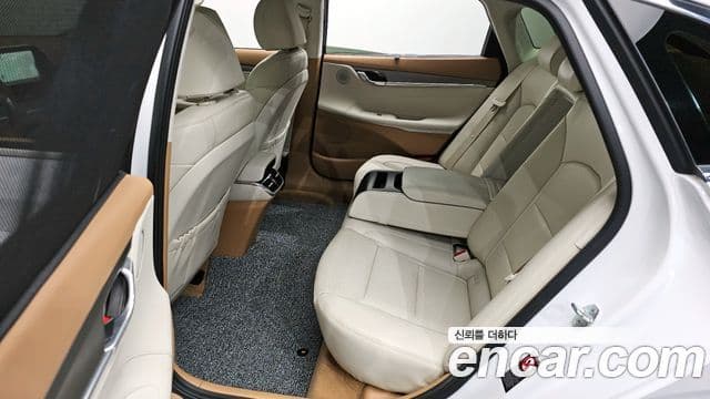 Hyundai The / новый New Grandeur IG Exclusive, 2022 11