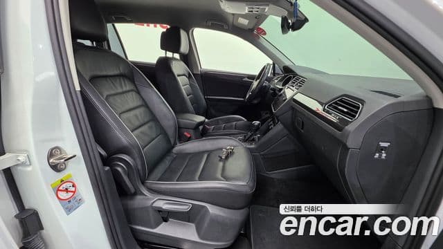 Volkswagen Tiguan 2세대 Premium, 2020 10