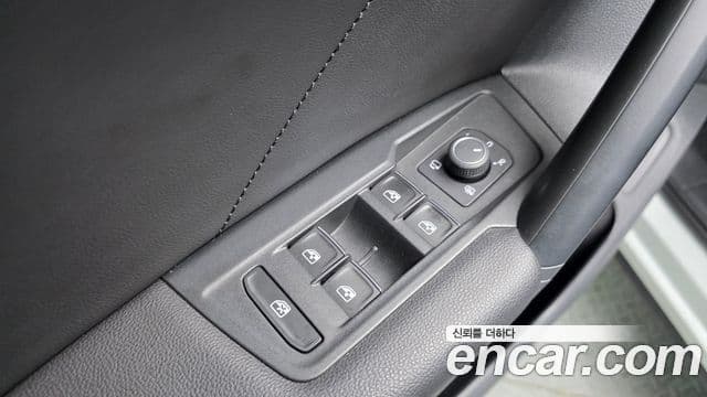 Volkswagen Tiguan 2세대 Premium, 2020 12