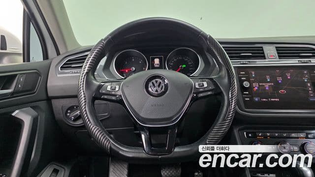 Volkswagen Tiguan 2세대 Premium, 2020 14