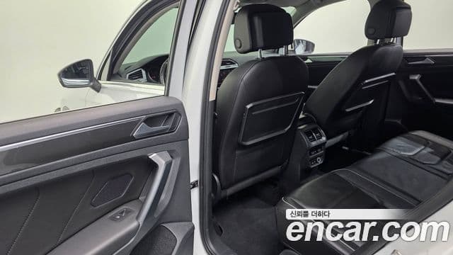 Volkswagen Tiguan 2세대 Premium, 2020 18