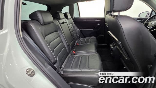 Volkswagen Tiguan 2세대 Premium, 2020 19