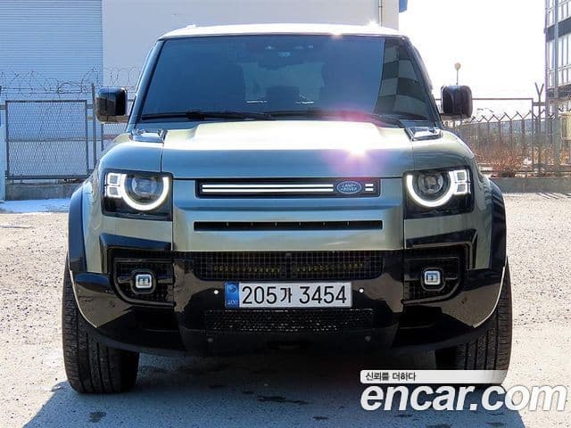 Land Rover Defender (L663) 90 D250 SE, 2022 1
