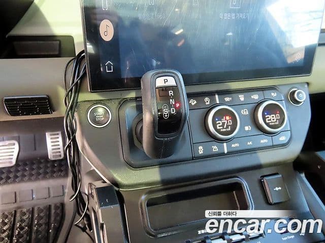 Land Rover Defender (L663) 90 D250 SE, 2022 10